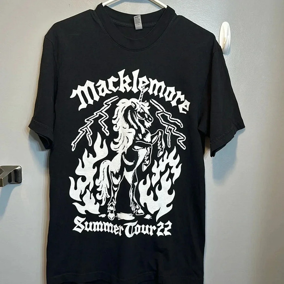 2022 macklemore summer concert tour black tshirt size small short sleeve - Picture 1 of 3